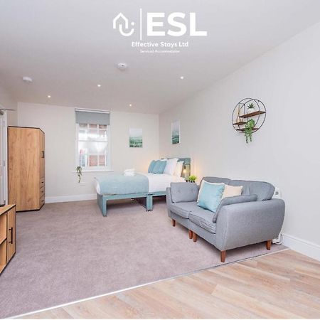 Studio 2, Second Floor Town Centre Apartment Shrewsbury Bagian luar foto