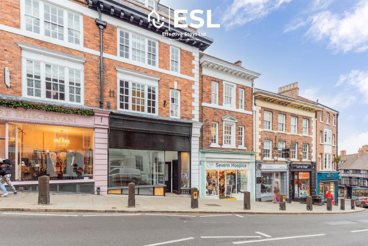 Studio 2, Second Floor Town Centre Apartment Shrewsbury Bagian luar foto